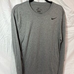 Nike Men's Heather Gray Dri-FIT Long Sleeve Tee